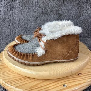 Sorel Out N About Moccasin Boot Womens Size 5.5 Suede Brown Gray Faux Fur Shoes